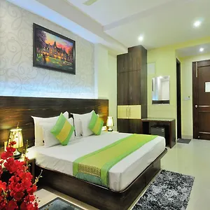 Sky Rich International - 05 Mins From Karol Bagh Metro Station Отель